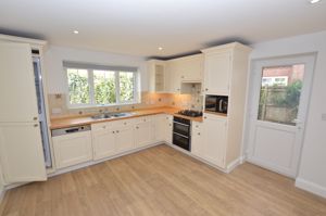 Kitchen Breakfast Room- click for photo gallery